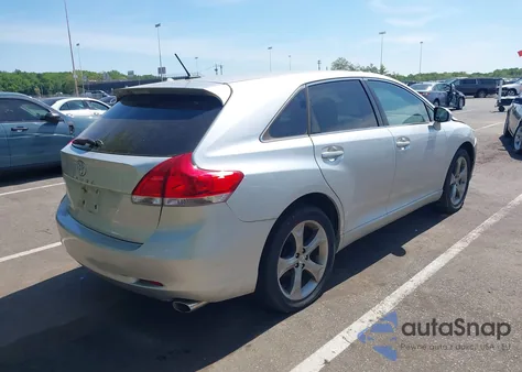 2010 Toyota Venza Base V6 z USA, uszkodzony, nr VIN 4T3ZK3BB4AU027331